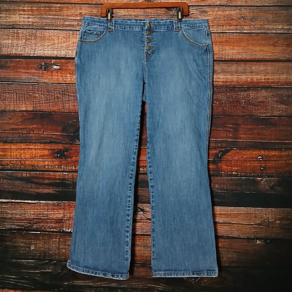 Tommy Hilfiger Vintage Jeans 18 Cowboy Fit Boot Cut Button Fly Blue Denim